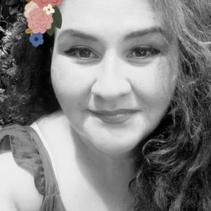 Meet your Posher, Sonia